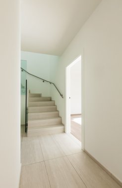 Modern Daire, iç
