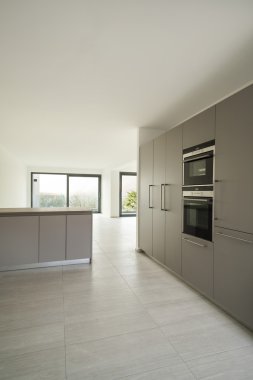 Modern Daire, iç