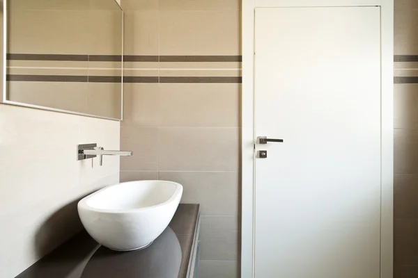 Moderno appartamento, bagno — Foto Stock