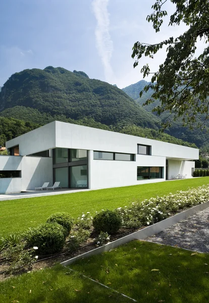 Casa moderna, exterior — Foto de Stock