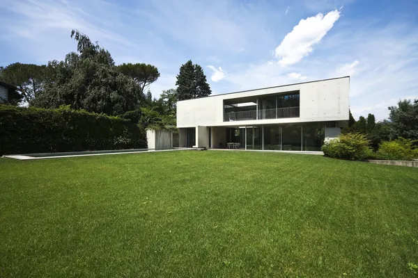 Modernt hus design i beton — Stockfoto