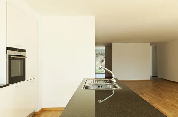 Interieur, leeg nieuw appartement — Stockfoto