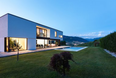 gece modern villa