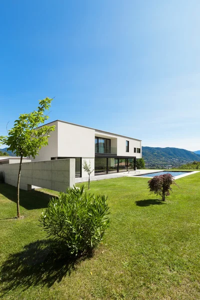 Modern villa — Stok fotoğraf