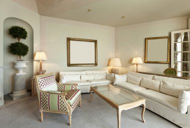 Lüks bir daire, rahat bir süit, dinlenme odası.