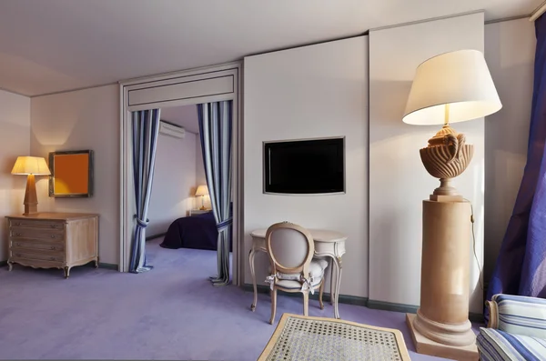 Belső luxus apartman, a kényelmes lakosztály, a Lounge-ban Kilátás — Stock Fotó