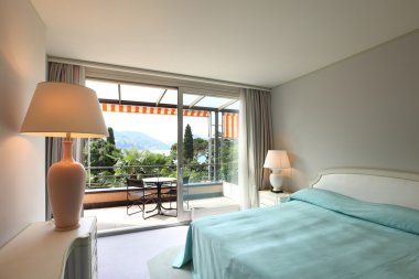 iç lüks daire, konforlu yatak odası, park manzaralı