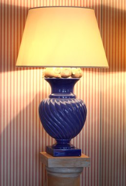 iç lüks daire, konforlu oda, lamba