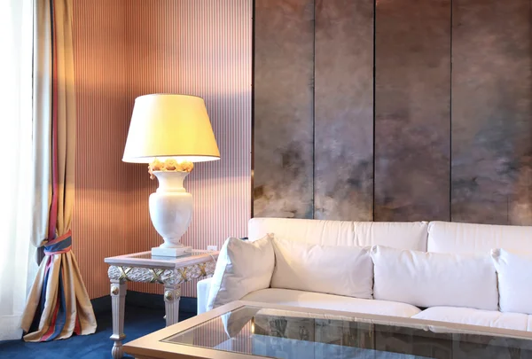 Belső luxus apartman, kényelmes lakosztály, lounge — Stock Fotó