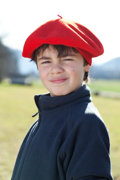 Child in the countryside — Stock Photo, Image