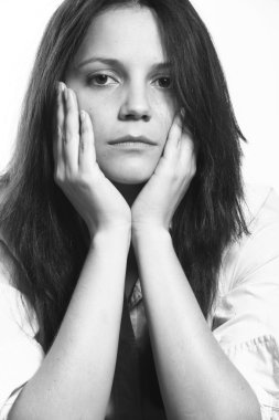 genç kadının siyah beyaz portre