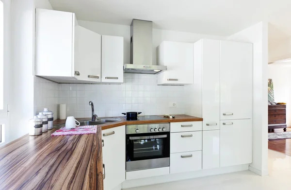 Casa interior, grande cozinha moderna — Fotografia de Stock