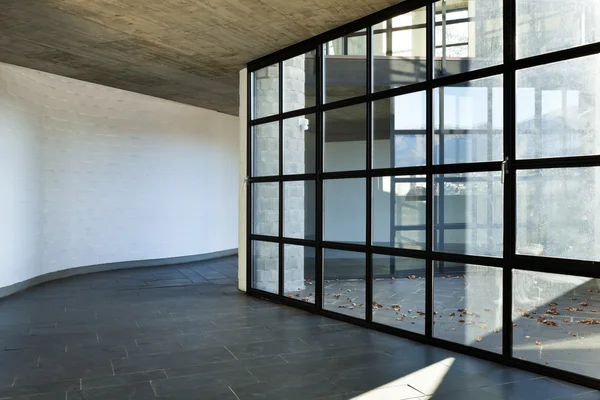 Moderna villa vuota, grande finestra — Foto Stock