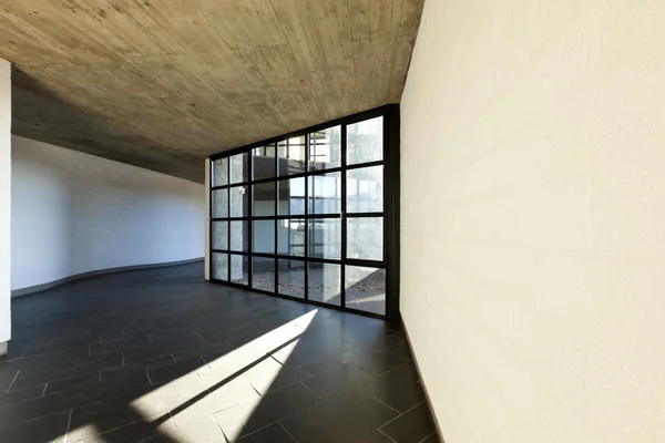 Modern empty villa, large window — Stock Photo, Image