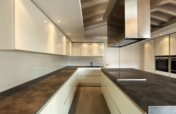 Cozinha, arquitetura moderna contemporânea — Fotografia de Stock