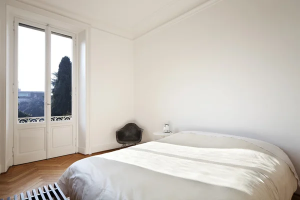 Schöne Wohnung renoviert — Stockfoto