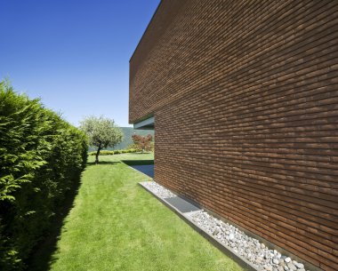 Modern tuğla ev