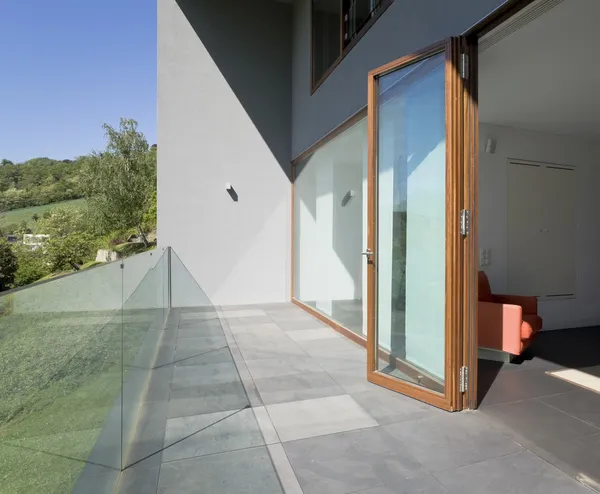 Mimarlık modern, veranda — Stok fotoğraf
