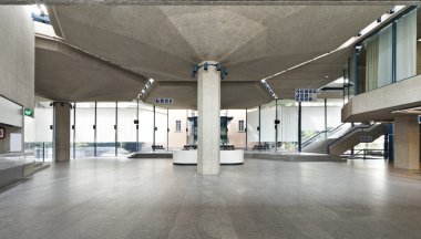 Kongre Sarayı, hall