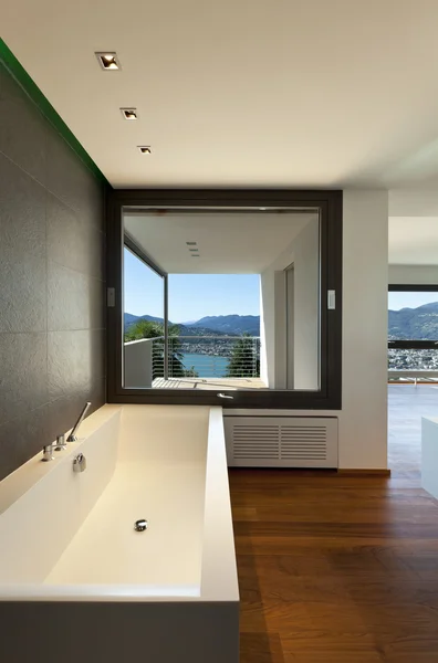 Apartamento moderno, banho — Fotografia de Stock