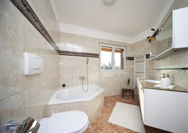 Apartamento nuevo, baño — Foto de Stock