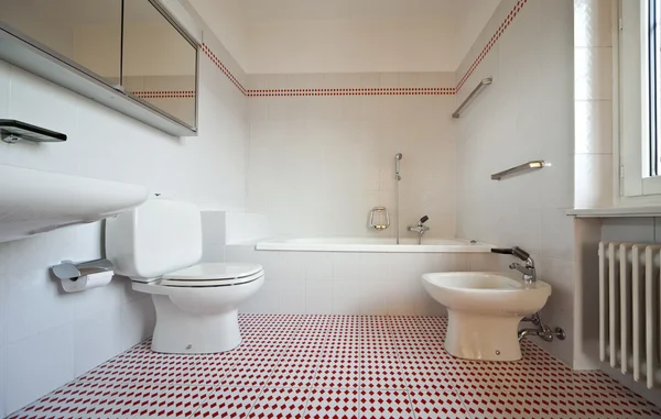 Banyo, güzel daire kaplandı — Stok fotoğraf