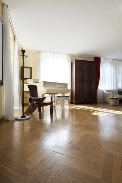 Livingroom mobiliário clássico — Fotografia de Stock