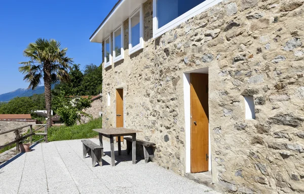 Holiday home in the mountains — Stock Photo, Image