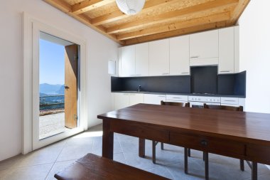 drewniany stółAhşap mutfak masası