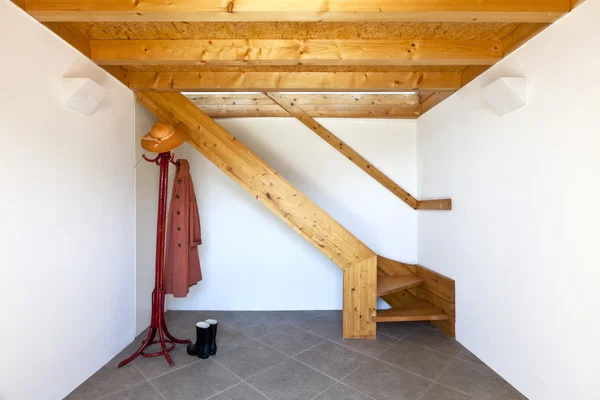 Wooden staircase — Stock Photo, Image