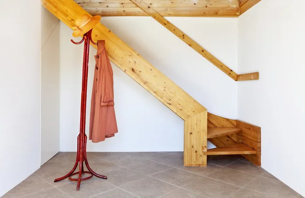 Wooden staircase — Stock Photo, Image