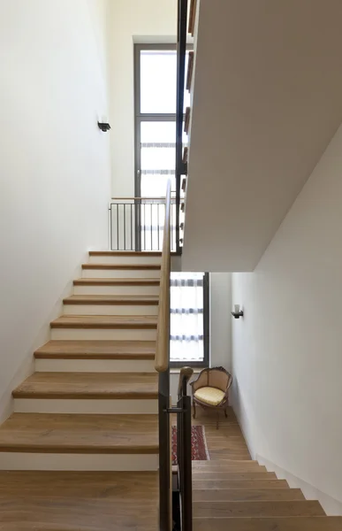 Escalera de madera — Foto de Stock