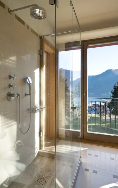 Bellissimo appartamento, interno, bagno — Foto Stock