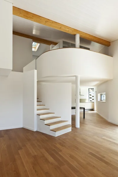 Intérieur maison moderne, grand espace ouvert — Photo