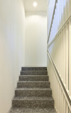 İç yapı, granit merdiven