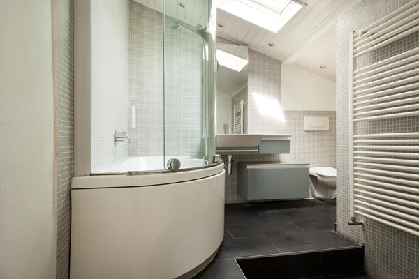 Modern bathroom in an old loft — Stok fotoğraf