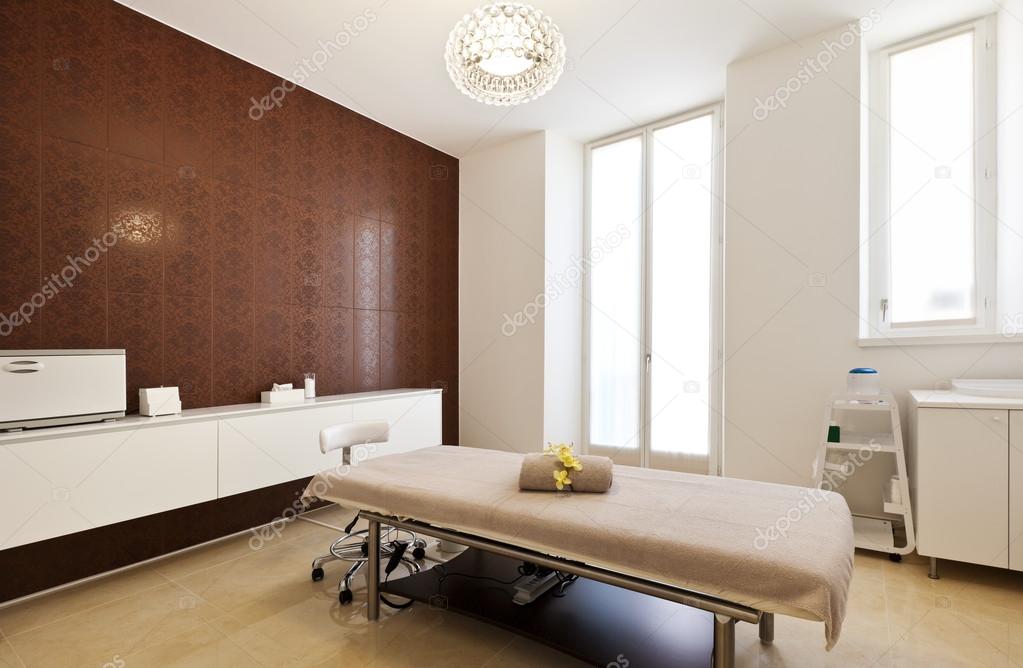 Massage Room In A Spa Salon Stock Photo C Zveiger 39432577