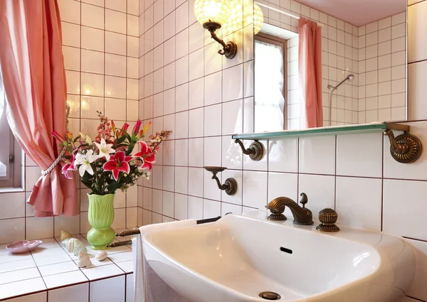 Kamar mandi yang nyaman — Stok Foto
