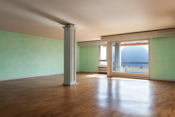 Empty apartment in style classic — Stock Photo, Image