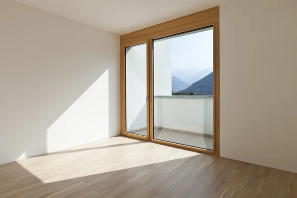 Leeres Zimmer mit Fenster — Stockfoto