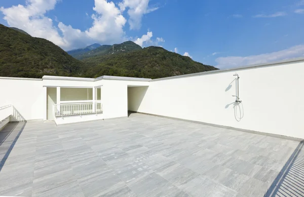 Casa moderna, terrazza — Foto Stock