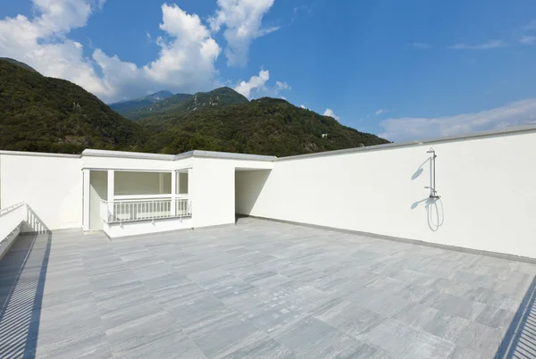 Maison moderne, terrasse — Photo