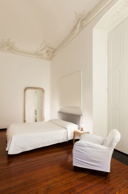 eski tarihi bina otel odasında