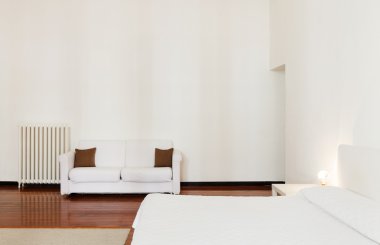 eski bina otel odasında