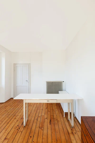 Room with white walls — Stock Photo, Image