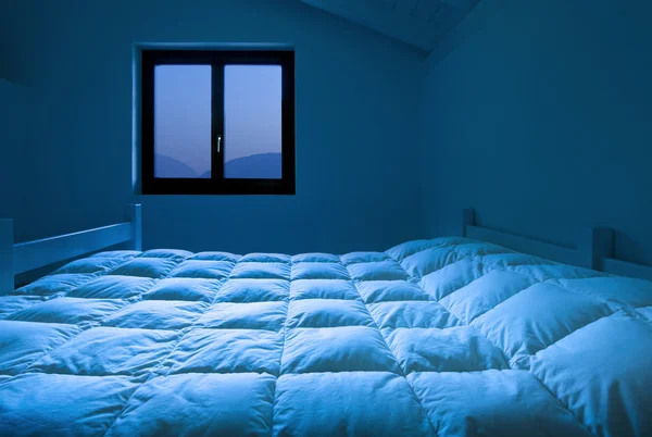 Chambre à coucher la nuit — Photo