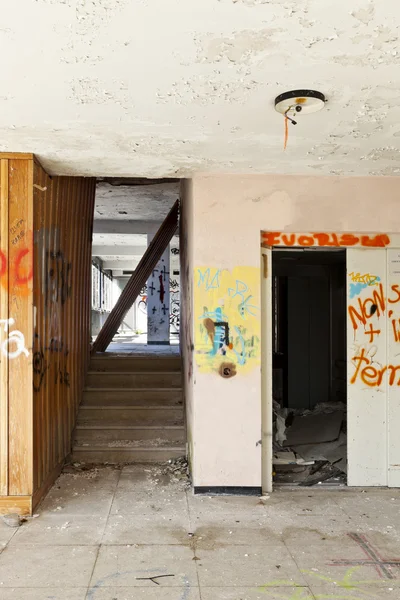 Edificio abandonado — Foto de Stock