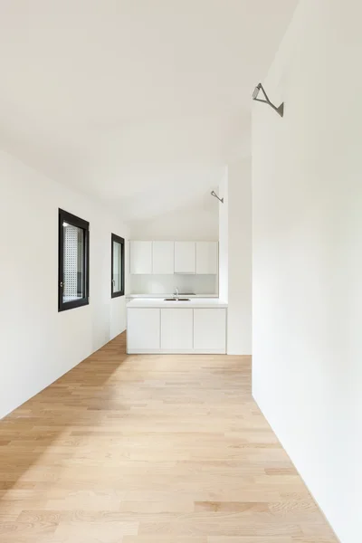 Maison neuve, cuisine moderne — Photo