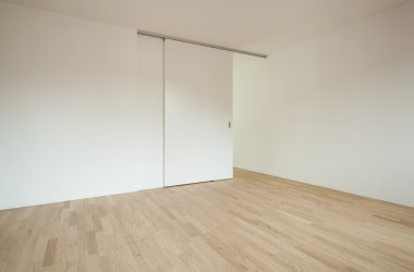 sürgülü kapı ile boş oda