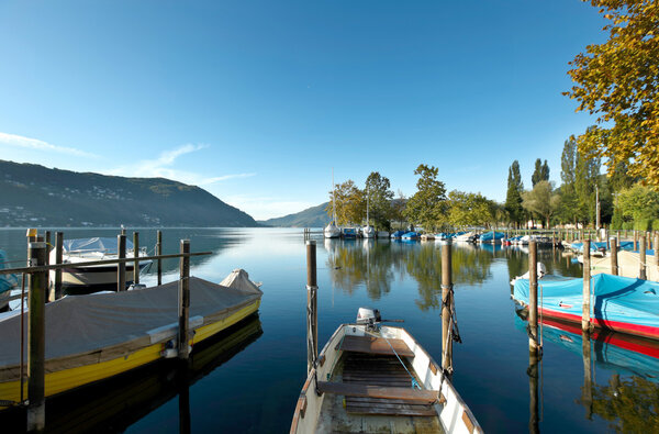 Утро у озера
